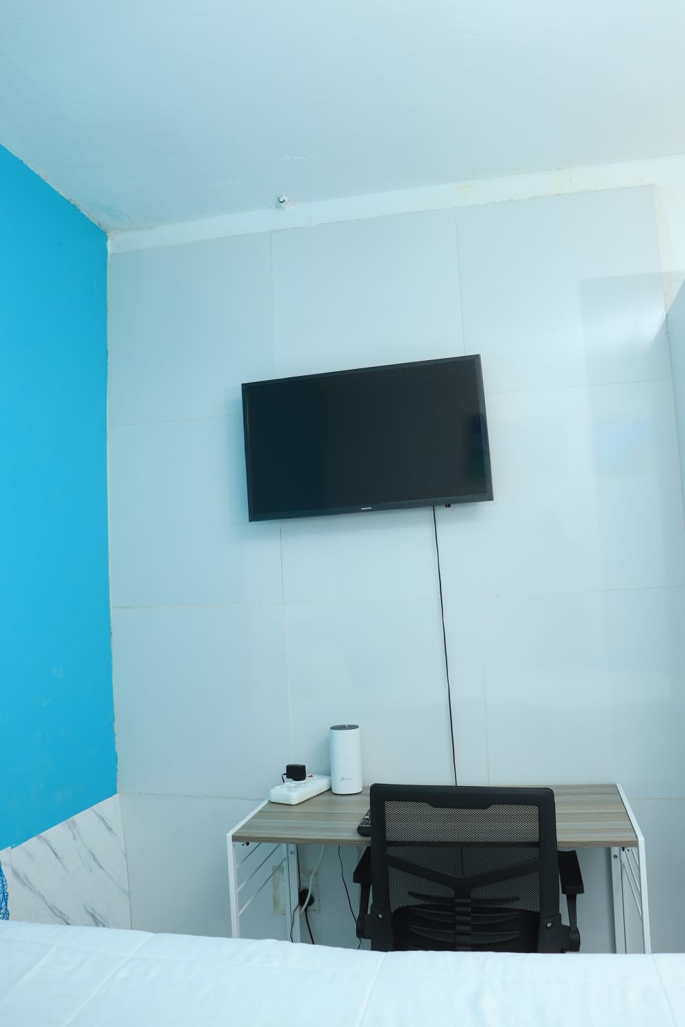 Monthly Room 4
